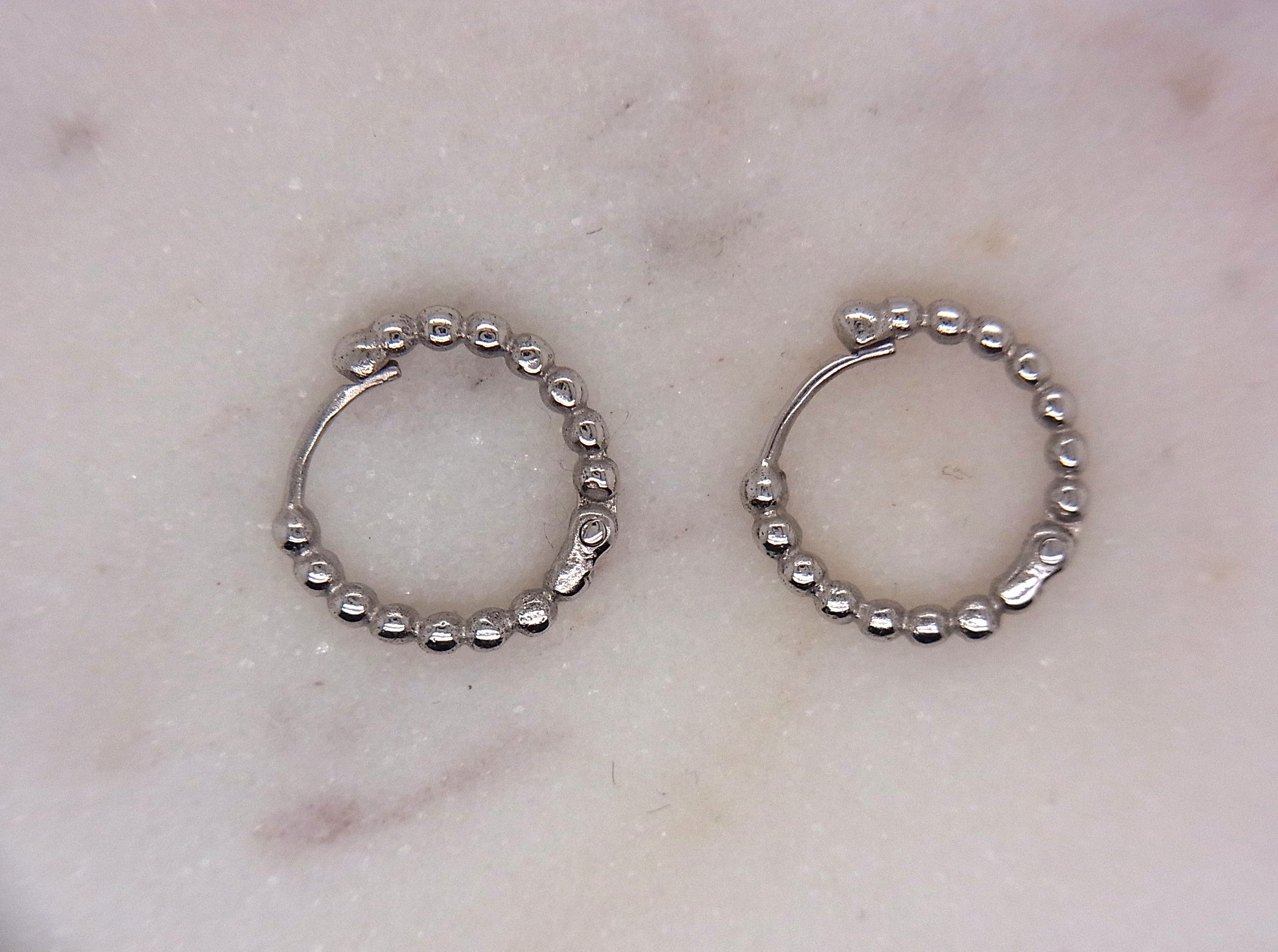 9ct White Gold Bubble earrings