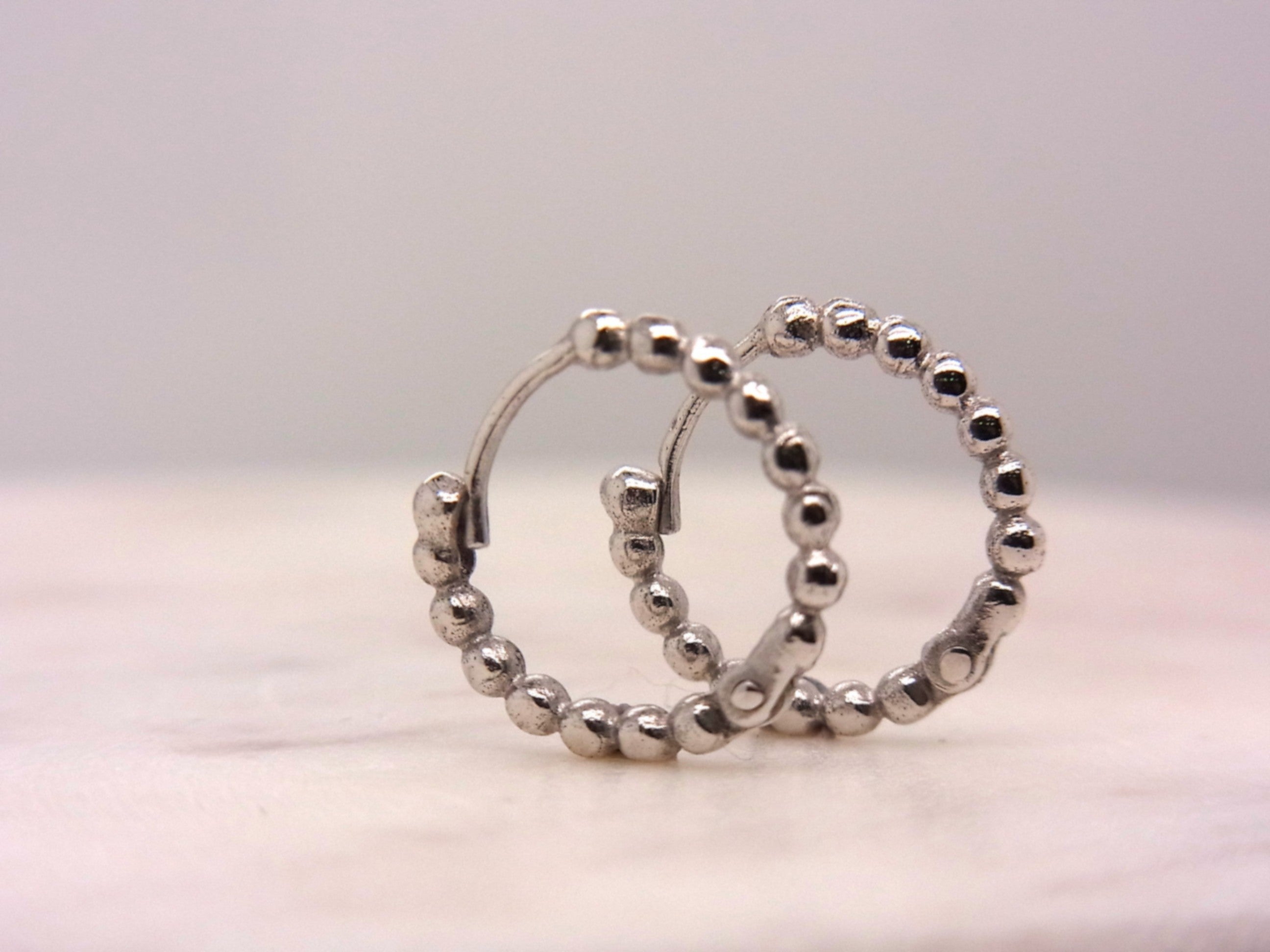 9ct White Gold Bubble earrings