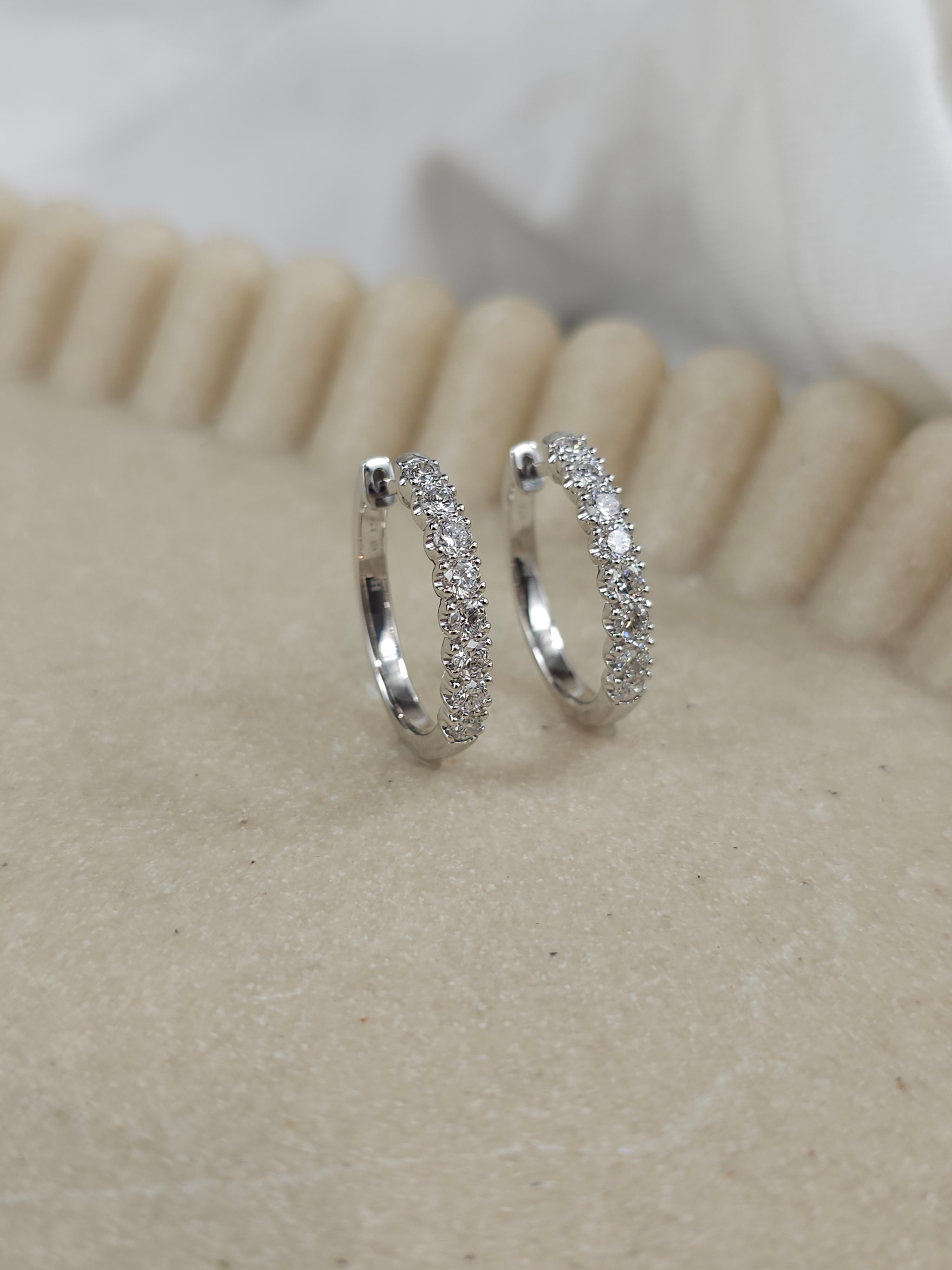 9ct White Gold Lab-Grown Diamond huggie earrings, 1ct total