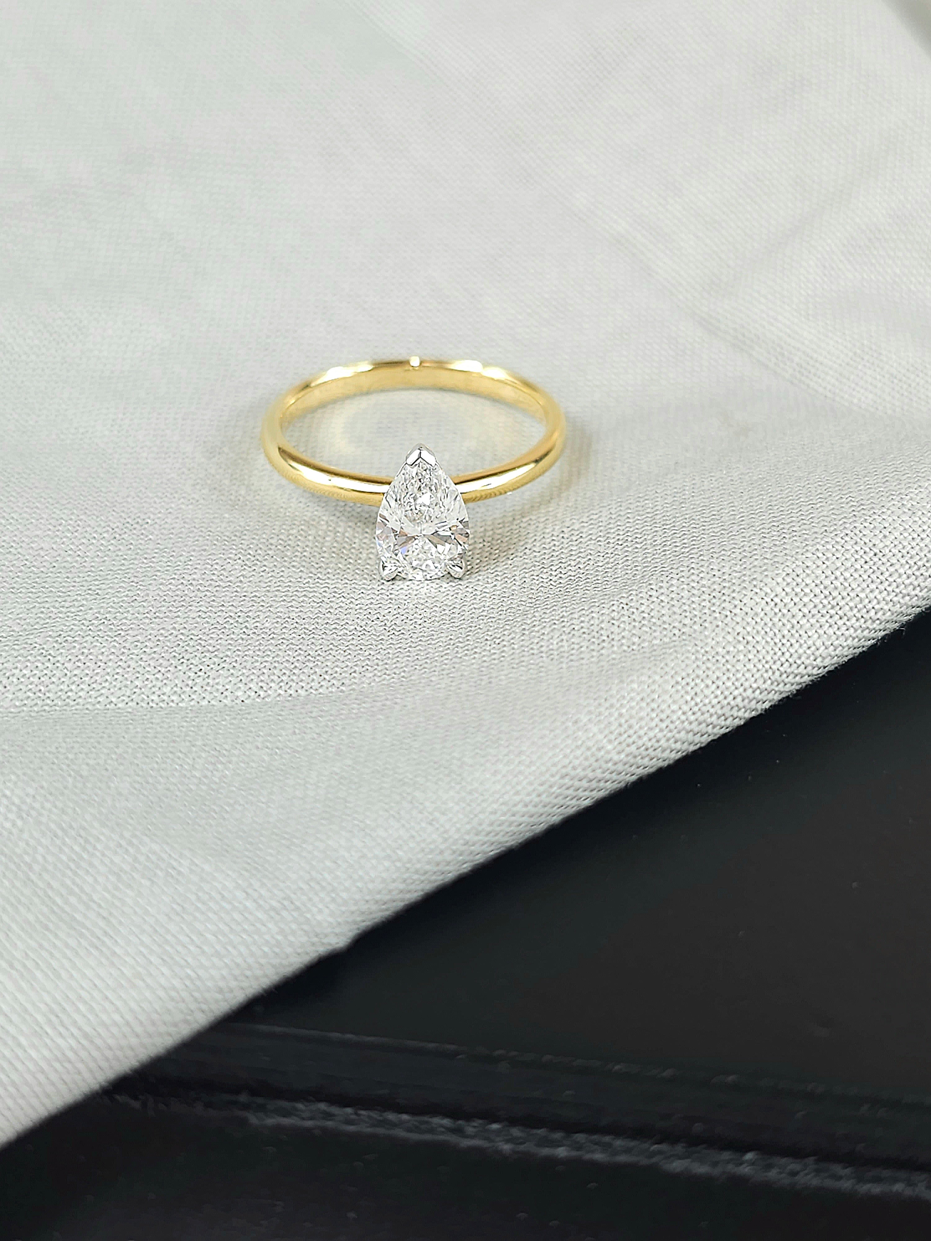 18ct Yellow and White Gold Lab Grown Pear cut Diamond engagement ring, 1ct centre