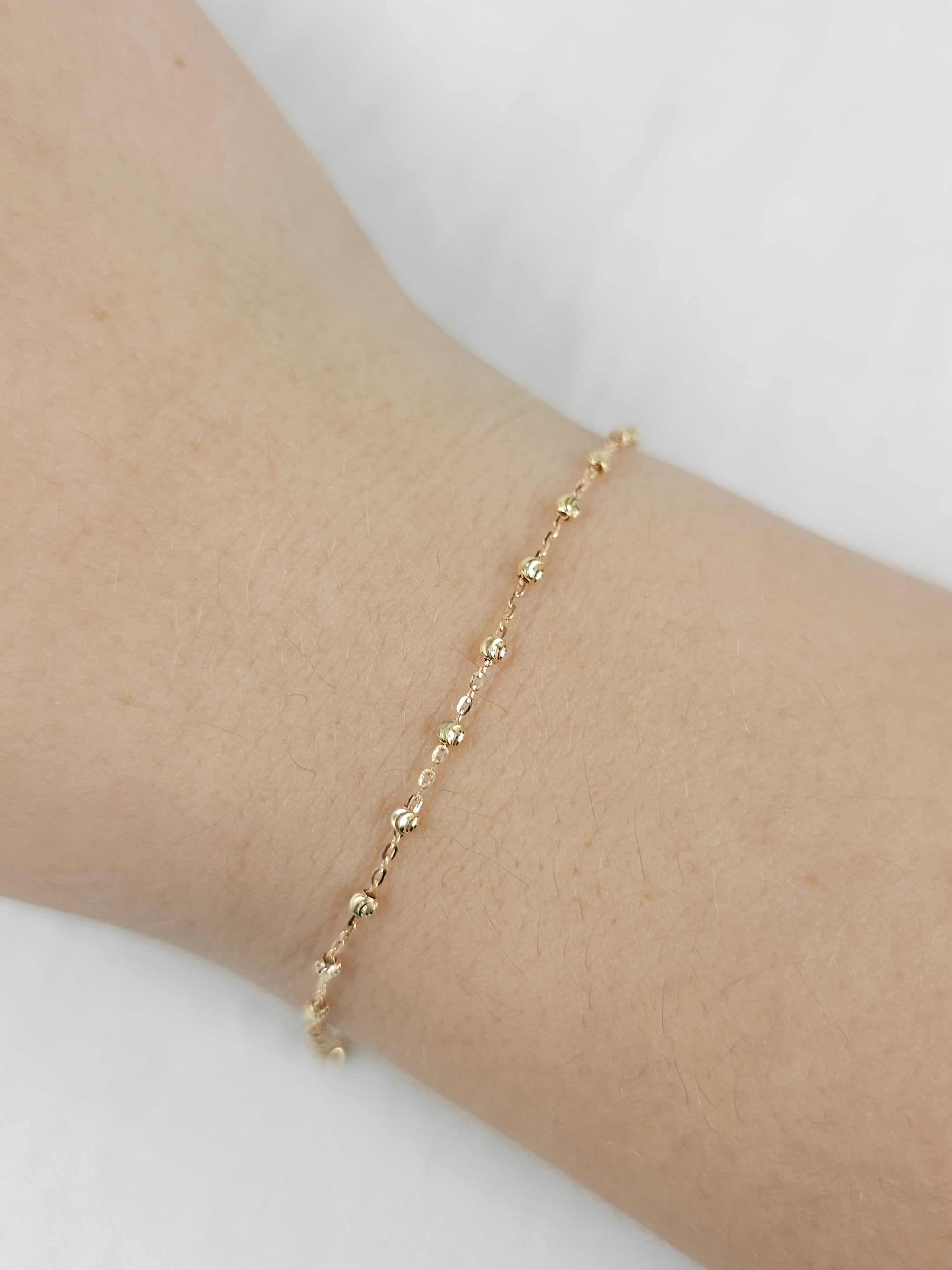 9ct Yellow Gold Diamond cut ball Bracelet