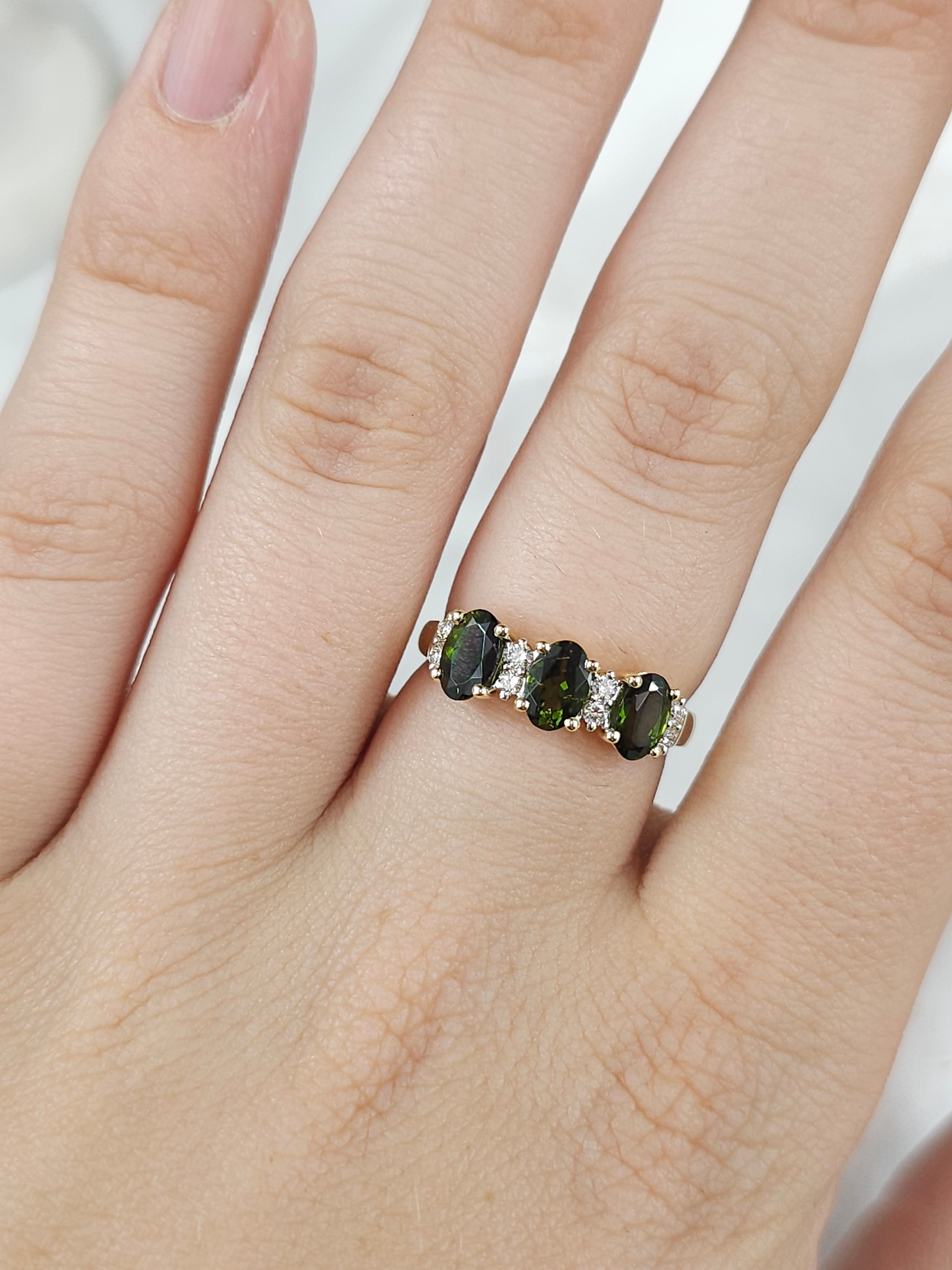 9ct Yellow and White Gold Green Tourmaline and Diamond ring