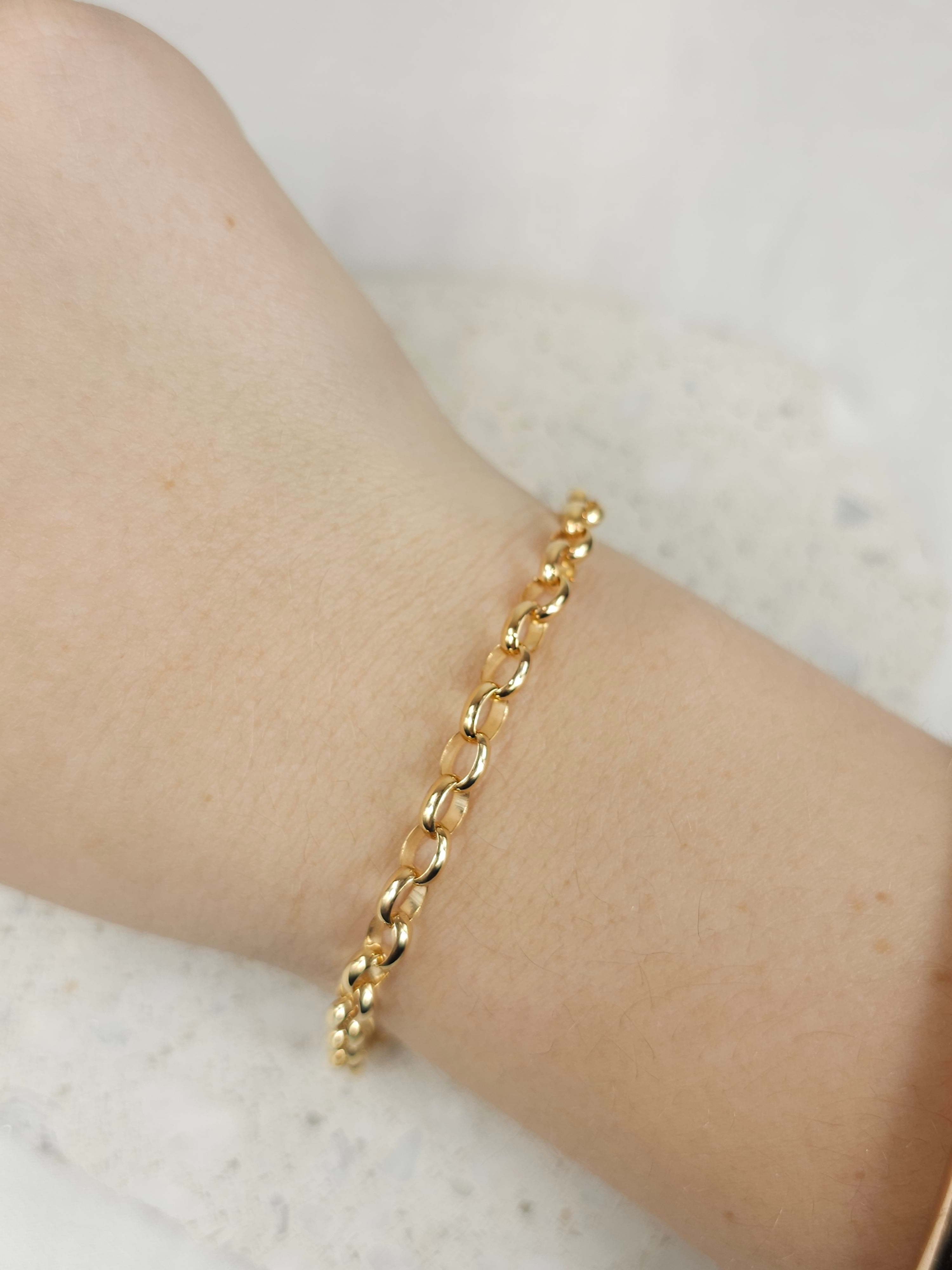 9ct Yellow Gold silver filled Oval Belcher bracelet, 19cm