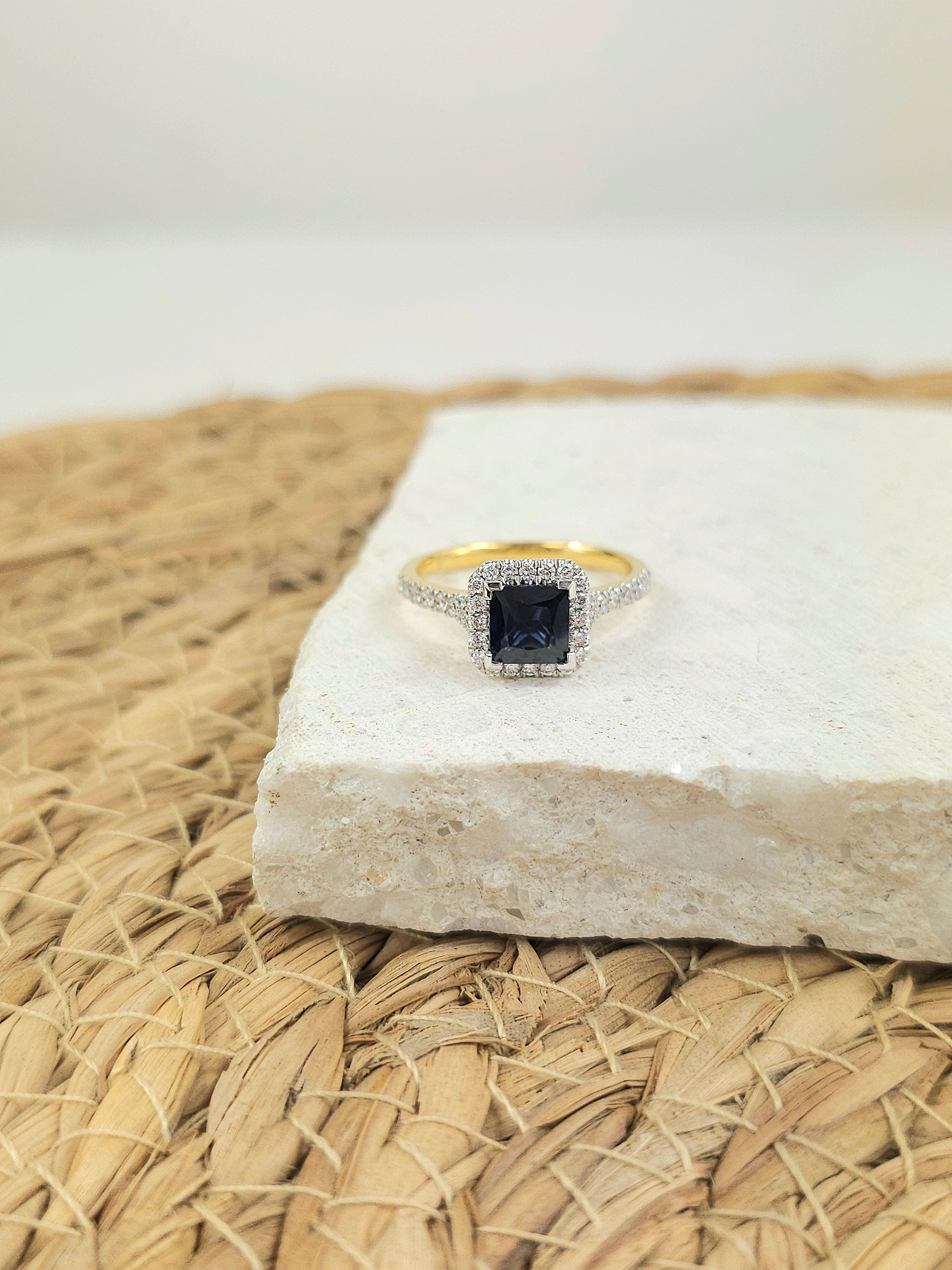 18ct Yellow and White Gold Sapphire and Diamond ring, 1.21ct centre