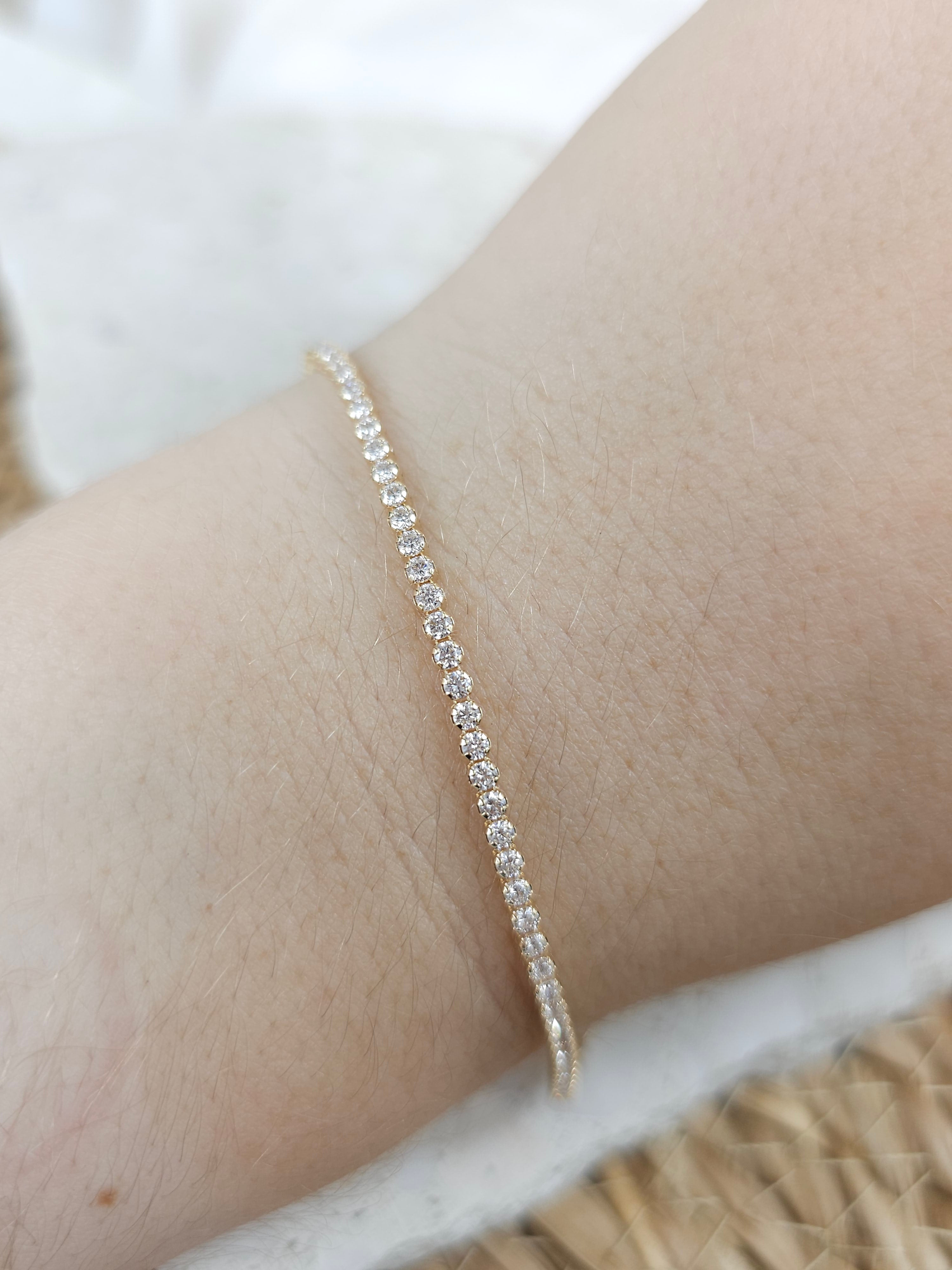 1.75 Carat Yellow Gold Labgrown Diamond Tennis Bracelet.